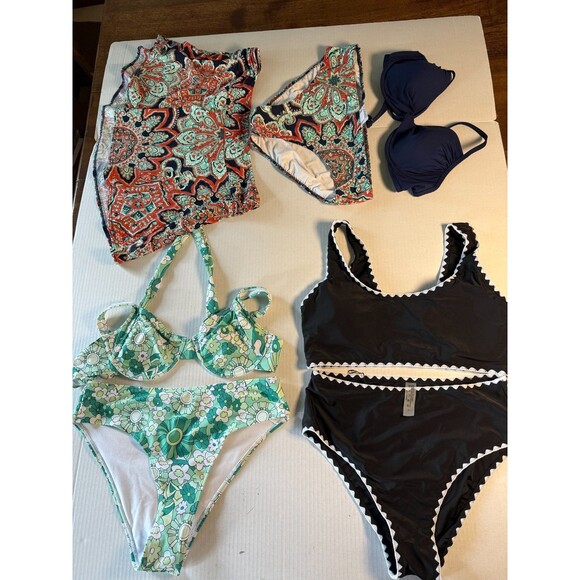 Lands' End Other - Womens Swimsuit 7 Piece Lot Size Large 2-Piece Sets Land's End 3 piece and mixed
